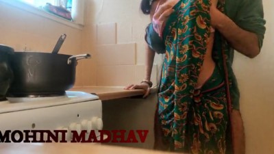 Puthupondati Kuda Kitchen Ulle HD Sex Videos Tamil Kamam