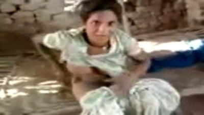 Pollachi village wife kuthiyil ool seithu vinthu irakum sex videos