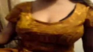 Erode wife big boobs kanbithu moodu eatrum xxx sex videos