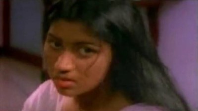 Tamil Actor Ladies Lesbian Sex Videos - Aunty ilam kaithi pennai ool seiyum tamil lesbian sex video