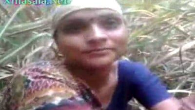 Salem village wife solaikaatil oombi ookum sex video