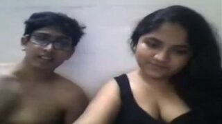 Chennai college student teacherai kiss seithu oomba vidum ool video