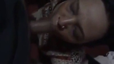 Tamil amma magan sunniyai oombum porn video - tamil mom sex