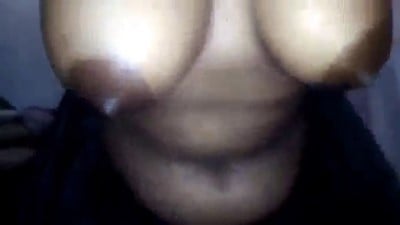 Madurai village big boobs aunty guthithu ool seiyum sex tape