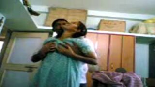 Chennai nanban manaiviyai oomba vaithu ookum hot sexy video