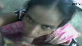 Pollachi maid wife pool sappi saree thuki ool seiyum sex capture