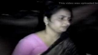 Village young aunty saree thuki pundai kaanbikum sex capture