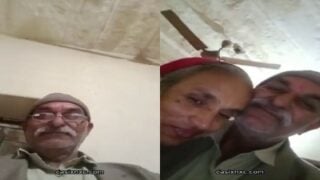 Old man aunty mulaiyai sappi kiss seiyum sex scene