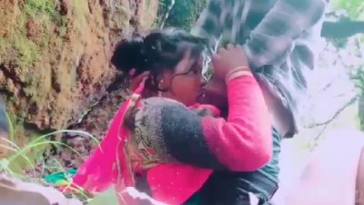 Tamil Village Farest Sex Video - Aunty ilam sunniyai oombi kaatil ookum tamil forest sex video - xxx