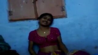 Gramathu manaivi hairy koothi kanbithu nude ool vangugiraal