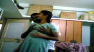 Chennai thambi pontati pool oombi romance seithu ookum mms