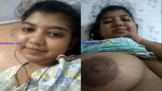 Mallu girl big boobs kanbithu kathalanuku kama aasai kaatugiraal