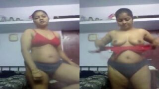 Thiruppur thevidiya aunty bra panty kayati boobs big ass kaatugiraal