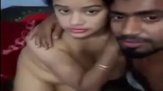 kerala xxx videos mallu pengal ool seivathai paarungal - OolVeri