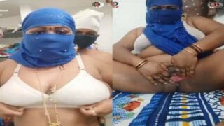 Chennai real big boobs aunty kanavan pool oombugiraal