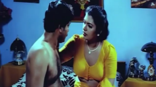 Big boobs aunty kalla ool seiyum aabasa padam