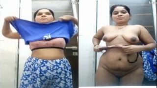 Married tamil aunty bathroomil dress change pannukiral