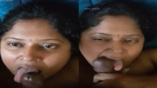 Madurai Real tamil aunty sexyaaga pool oombum kaatchi