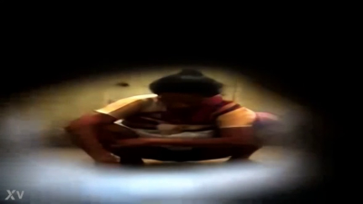 Maid aunty bathroomil urine pogum hidden cam capture