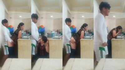 Chithi soothil othu vaaiyil kanchi adikum magan