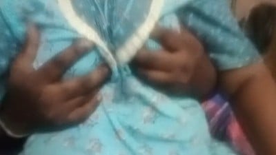 Salem gramathu aunty mulai pisaiyum samanthi