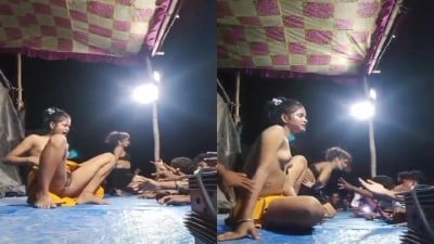 Item pengal nude record dance aadum sexy video