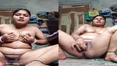 Bhavani Aunty Ex-Kadhalanai ninaithu carrot masturbation seikiral