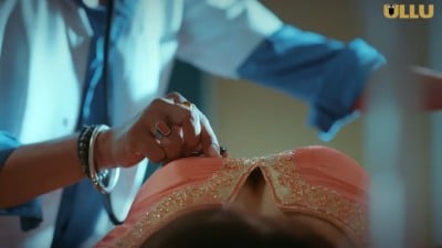 Doctor Virgin test seiyum pozhuthu sexy ool panum movie