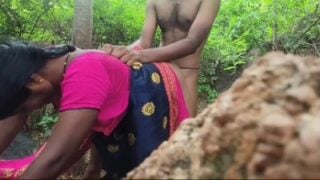 Theni gramathu ponnu forest ulle matter podukiral