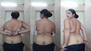 Chennai Airhostess lady bathroomil jatty bra kazhatukiral