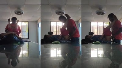 Boss aunty office boy udan table meethu ool seigiraal