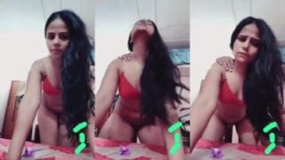 Kadhaliyai beautiful back shot adikum kadhalanin kamaveri