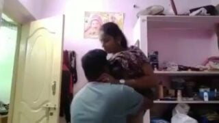 Avadi nanban pontaatiyai ool panum uyir nanban