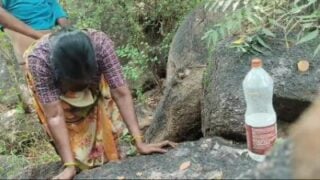 Gingee malai forestil maid aunty outdoor fuck seikiral