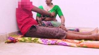 Telugu talking aunty doggy ool vangum porn video