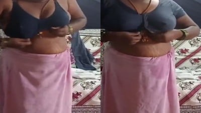 Aunty big dark mulai meethu talk panikonde jacket anigiral