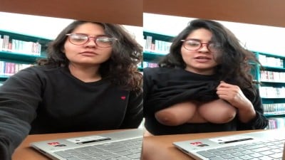 Delhi unmarried Teacher big boobs kanbithu Tempt ethugiral