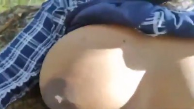 Gramathu 22yr college ponnu outdoor nude ool seigiraal