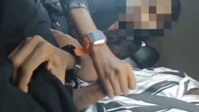 Coimbatore college girl car blowjob pani kanju suvaikiraal